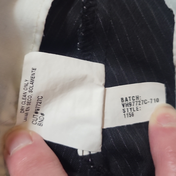 VANHEUSEN Boys' Black Pinstripe Flat Front Polyester Rayon Dress Pants - 16 Slim - Picture 9 of 16